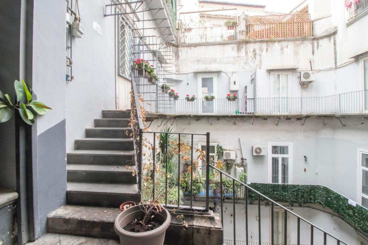 A I R Sant'Anna Bed and Breakfast Napels Buitenkant foto