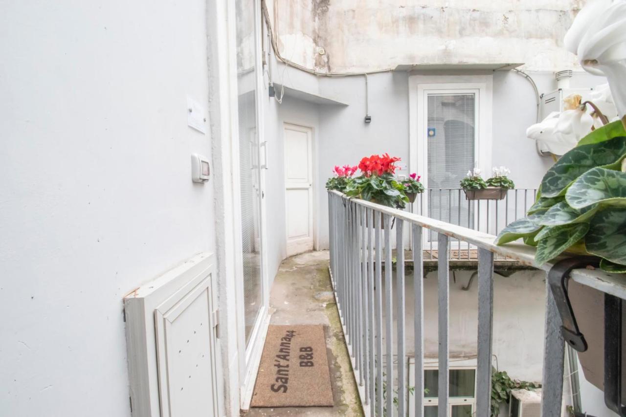 A I R Sant'Anna Bed and Breakfast Napels Buitenkant foto