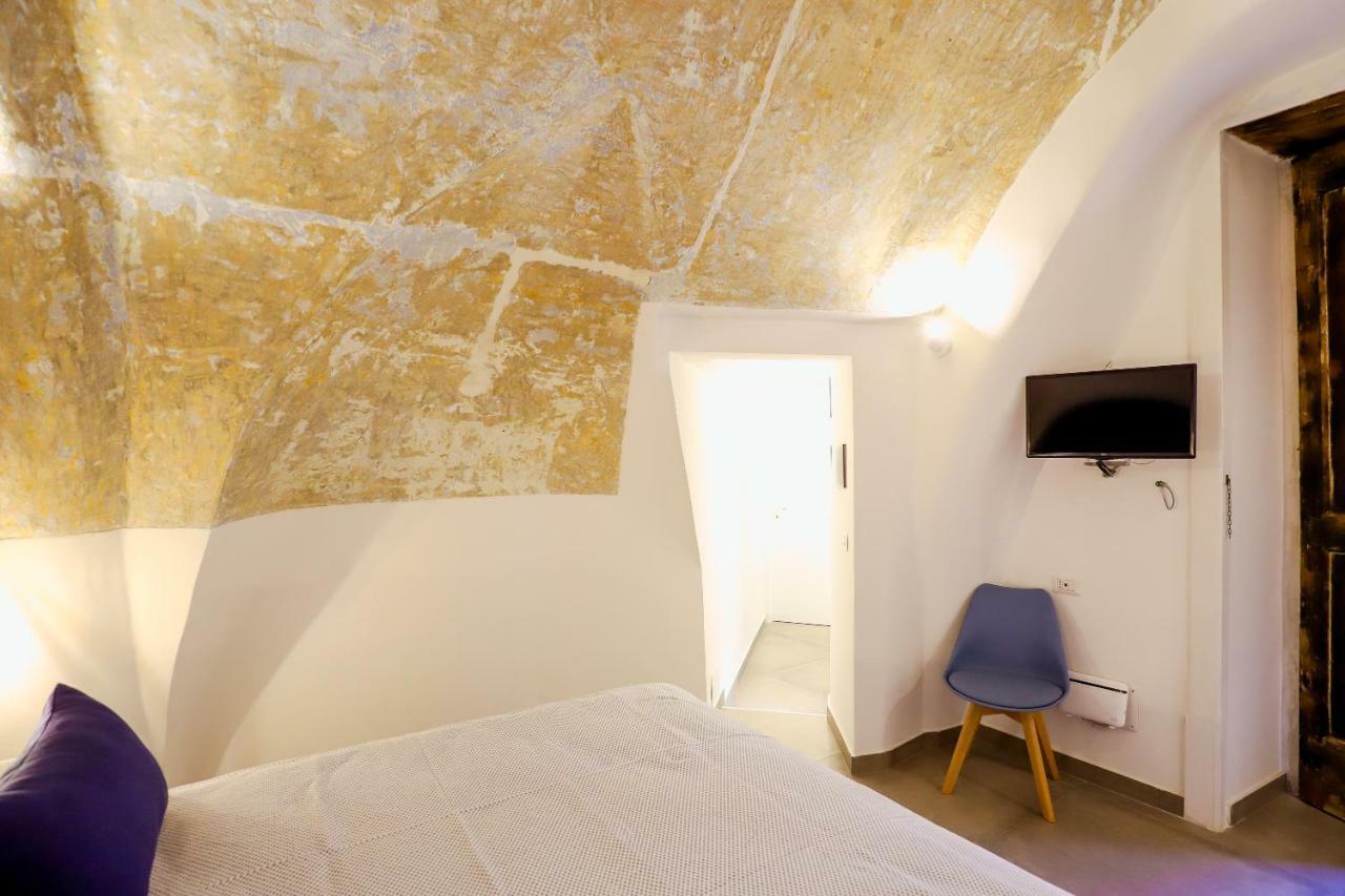 A I R Sant'Anna Bed and Breakfast Napels Buitenkant foto